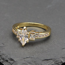 Load image into Gallery viewer, BJ404 Women&#39;s Gold Ring
