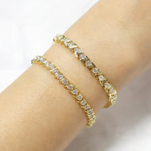 Cargar imagen en el visor de la galería, IS015 Gold Tennis Bracelet
