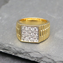 Cargar imagen en el visor de la galería, BJ235 Men&#39;s Gold Ring

