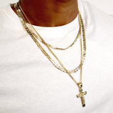 Cargar imagen en el visor de la galería, PG231 GOLD CROSS CHARM
