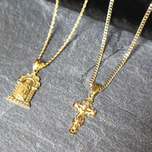 Cargar imagen en el visor de la galería, PG109 GOLD CROSS CHARM
