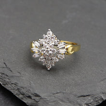 Cargar imagen en el visor de la galería, BJ402 Women&#39;s Gold Ring
