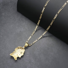 Cargar imagen en el visor de la galería, PG209 GOLD JESUS FACE CHARM
