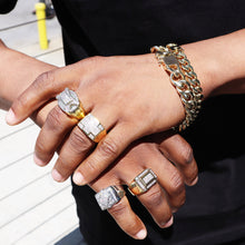 Load image into Gallery viewer, BJ223 Men&#39;s Gold Ring
