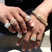 Cargar imagen en el visor de la galería, BJ242 Men&#39;s Gold Ring
